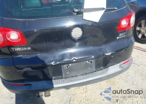 2011 Volkswagen Tiguan Sel из США, поврежденный, VIN WVGBV7AX8BW518867